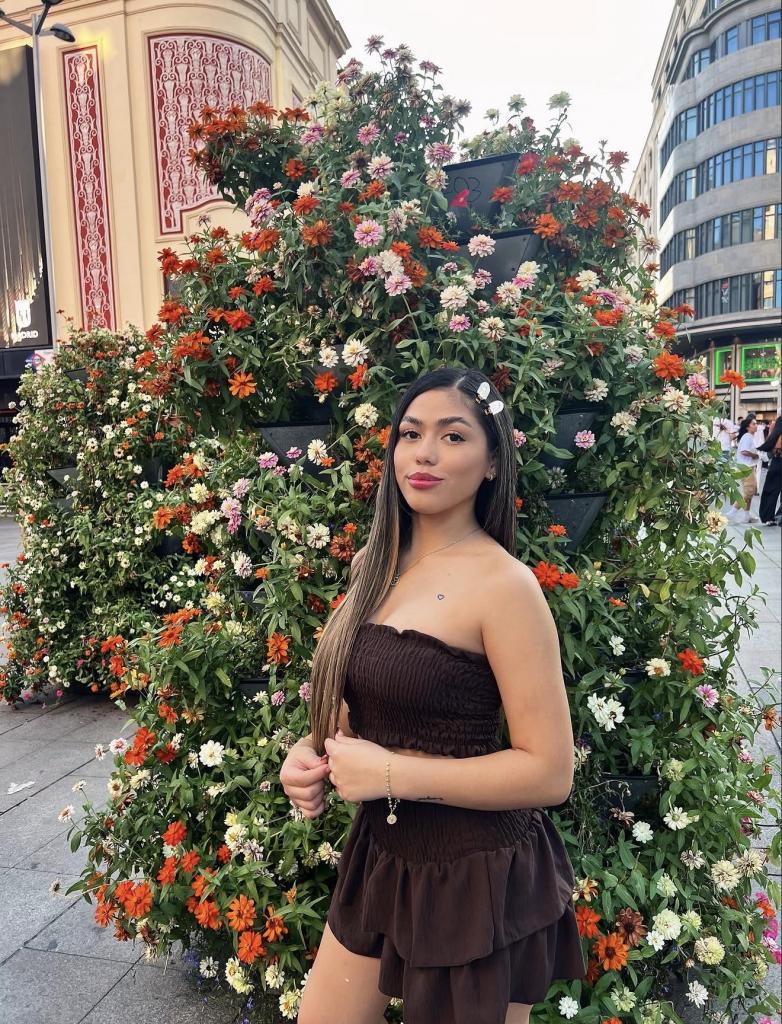 Chica busca chico en Tenerife: 