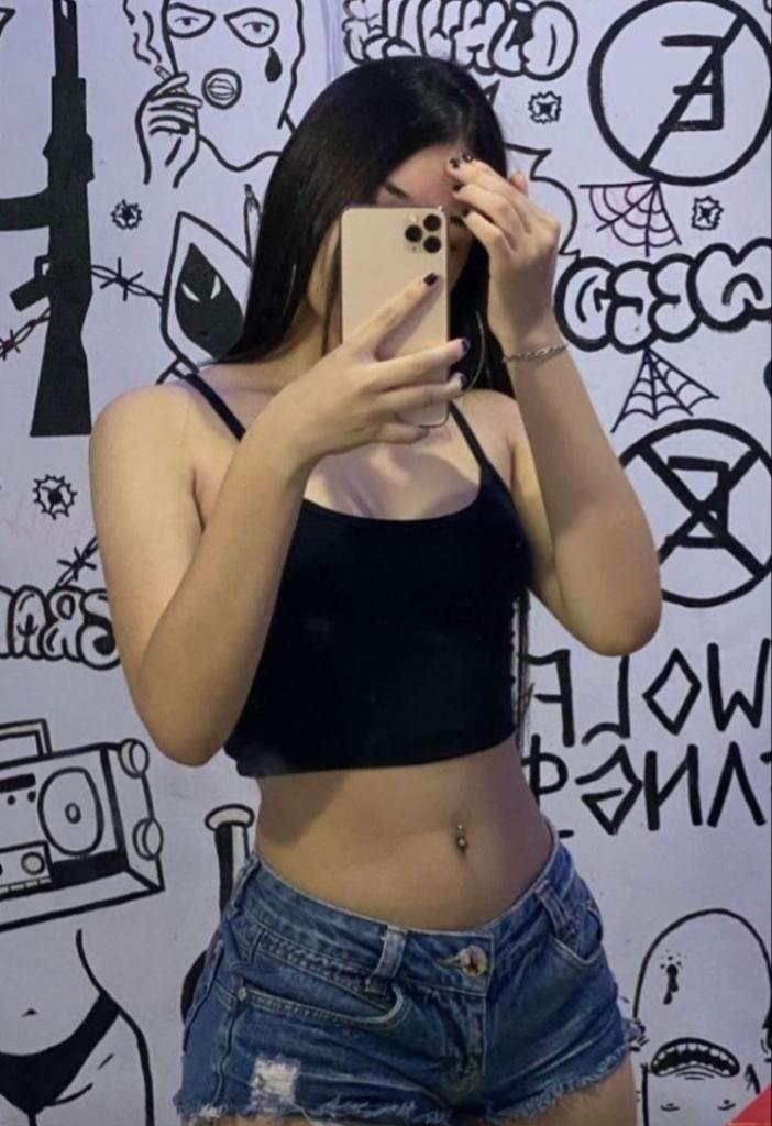 Chica busca chico en Almería: 