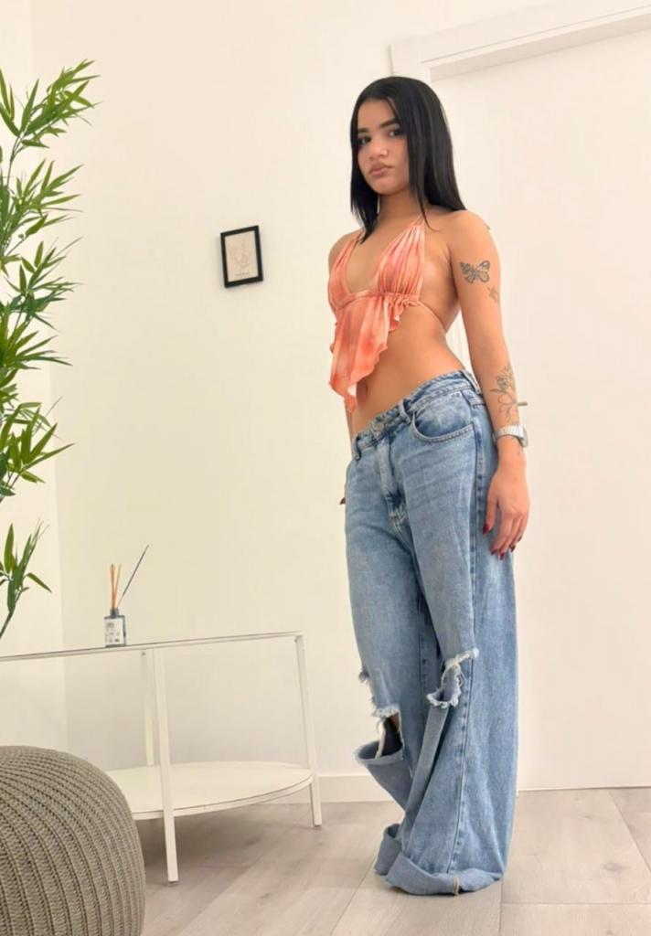 Chica busca chico en Mallorca: Chica busca chico