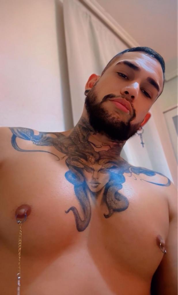 Chico busca chica en Barcelona: 