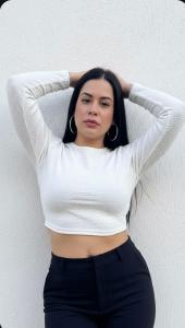 687975565: Chica busca chico en Almería