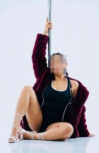 638657670: Chica busca chico en Zaragoza