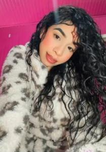 678449414: Chica busca chico en Madrid