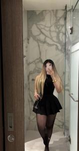 637975149: Chica busca chico en Lérida