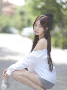 610751552: Chica busca chico en Valencia