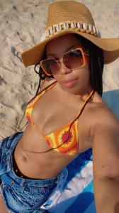 654783283: Chica busca chico en Pontevedra