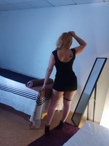 611557938: Chica busca chico en Alicante