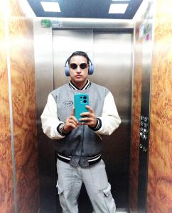 614990149: Chico busca chica en Zaragoza