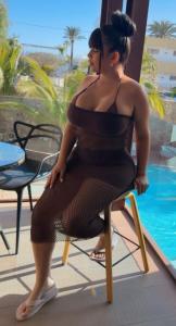 613771506: Chica busca chico en Barcelona