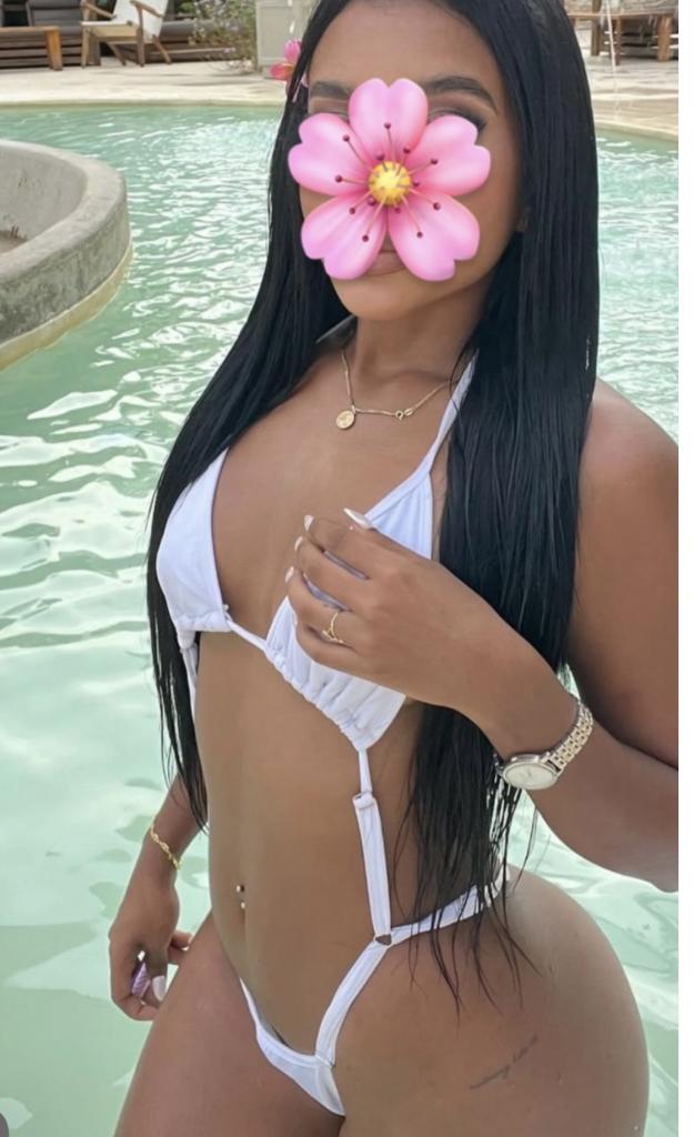 Chica busca chico en Cádiz: 