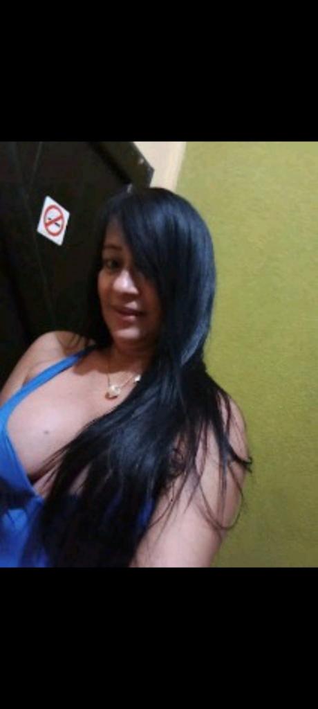 Chica busca chico en Tenerife: 