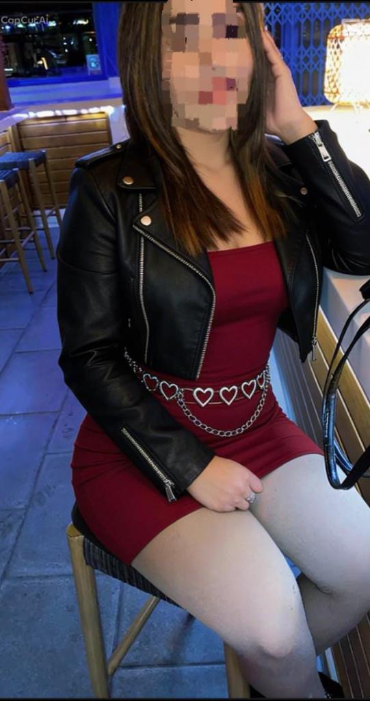 Chica busca chico en Granada: 