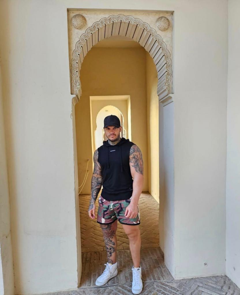 Chico busca chica en Alicante: 