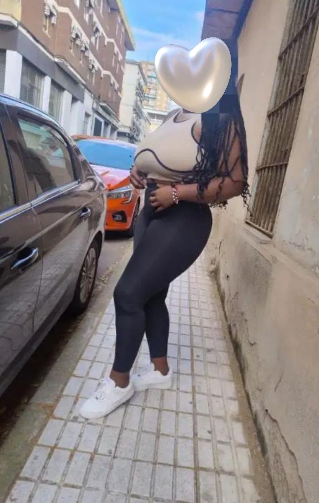 643490783: Chica busca chico en Castellón