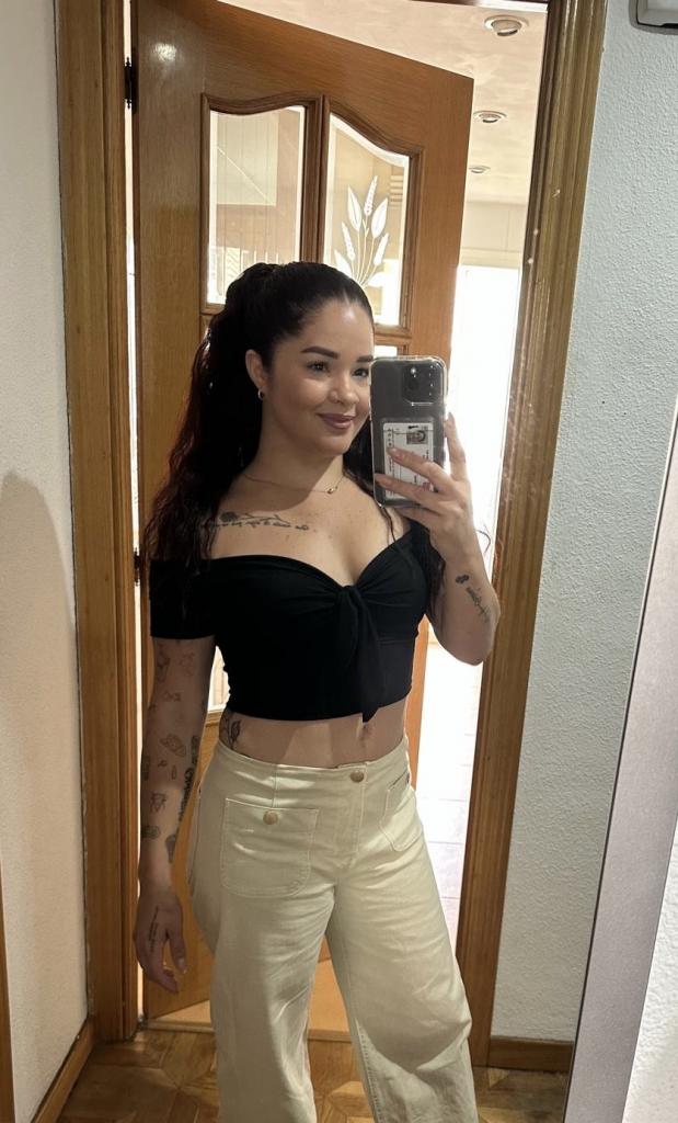 Chica busca chico en Granada: 