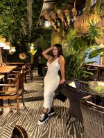 607260478: Chica busca chico en Barcelona