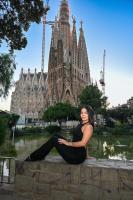 607260478: Chica busca chico en Barcelona