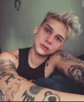 664316569: Chico busca chica en Málaga