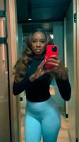 637049493: Chica busca chico en Madrid