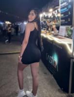 631467792: Chica busca chico en Barcelona