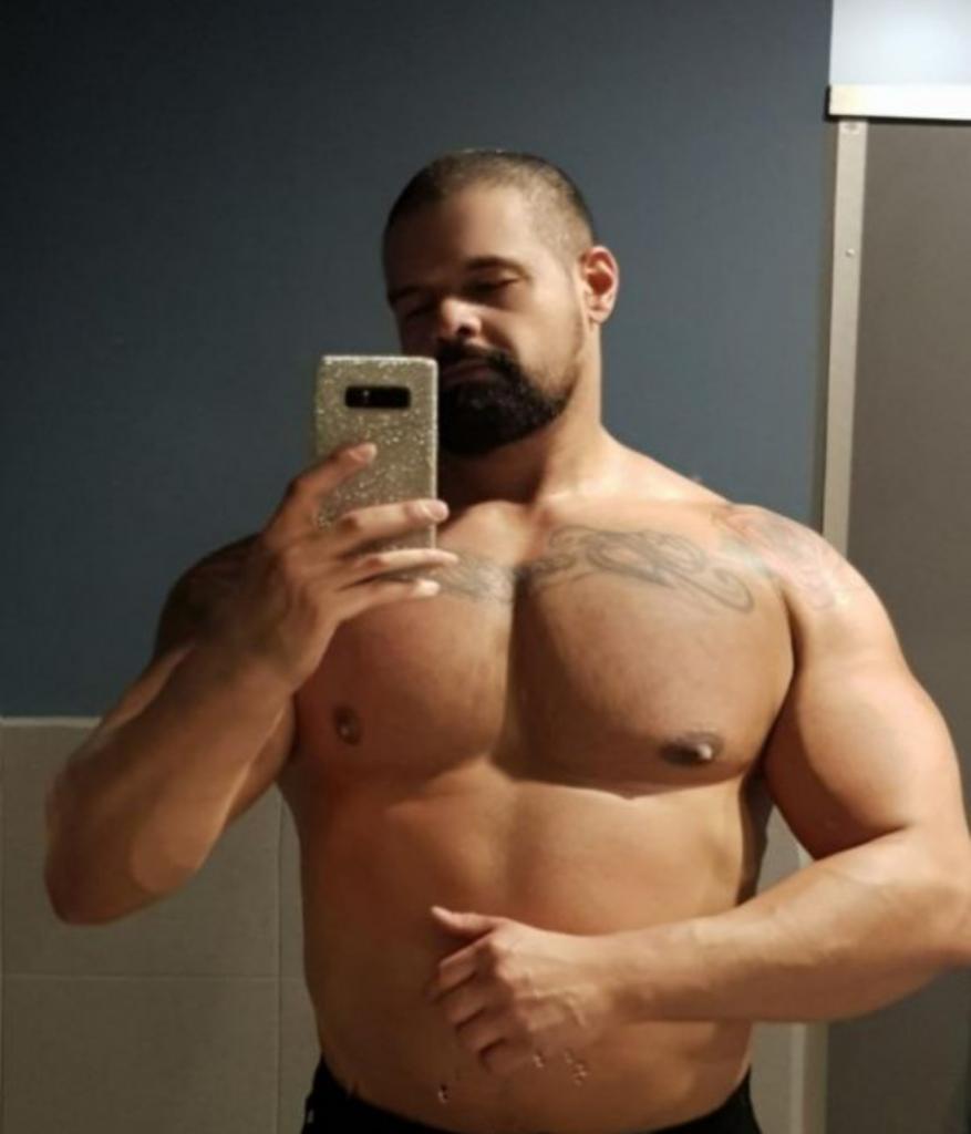 Chico busca chica en Barcelona: Chico busca chica