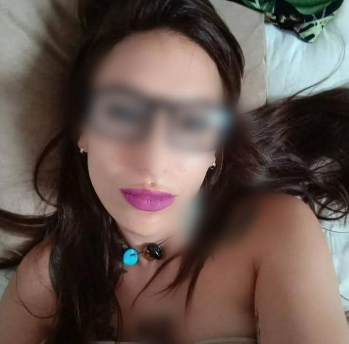 Chica busca chico en Tenerife: 
