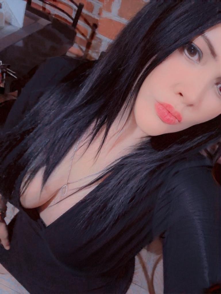 Chica busca chico en Ibiza: 