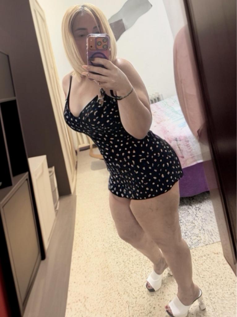 Chica busca chico en Granada: 