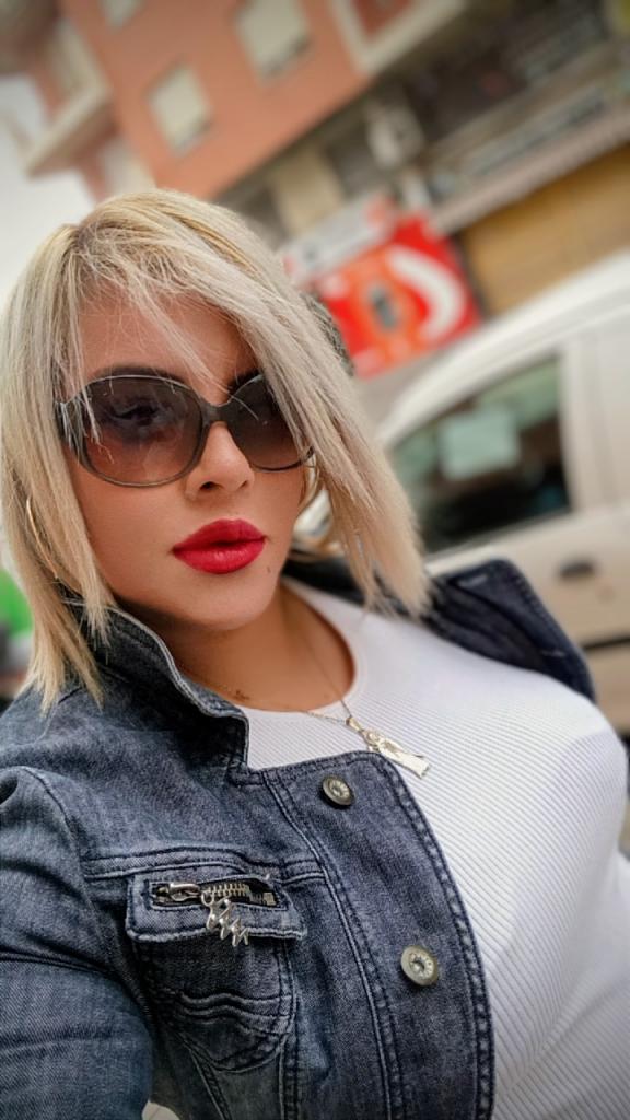 Chica busca chico en Alicante: 