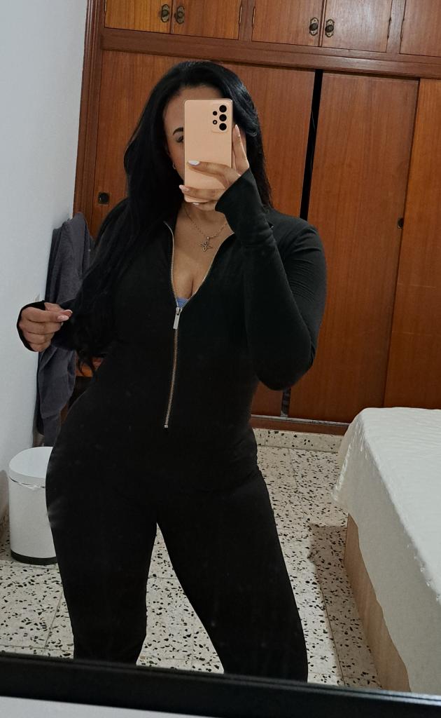 Chica busca chico en Menorca: 