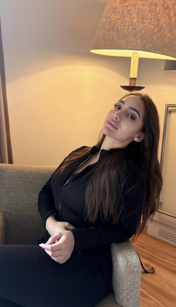 642023604: Chica busca chico en Almería