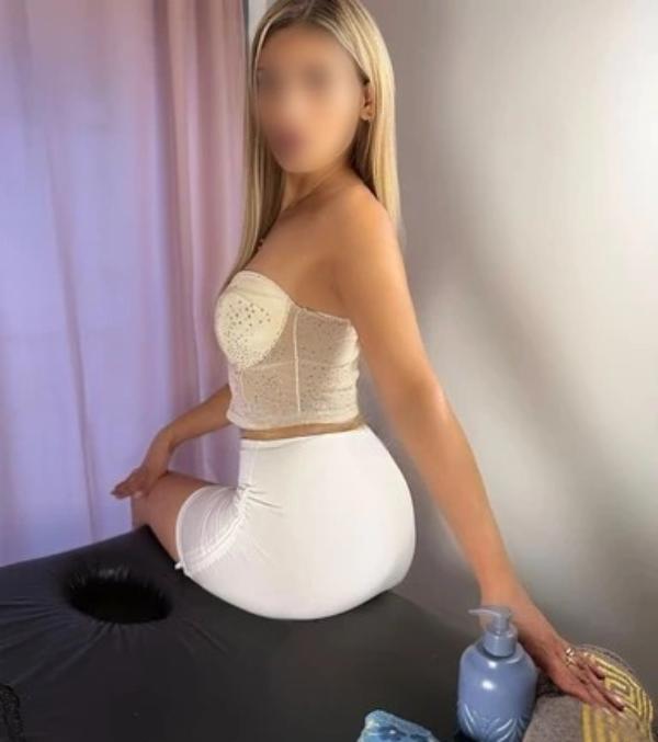 Chica busca chico en La Coruña: 