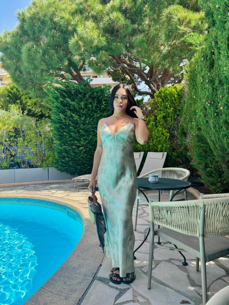 627298234: Chica busca chico en Asturias