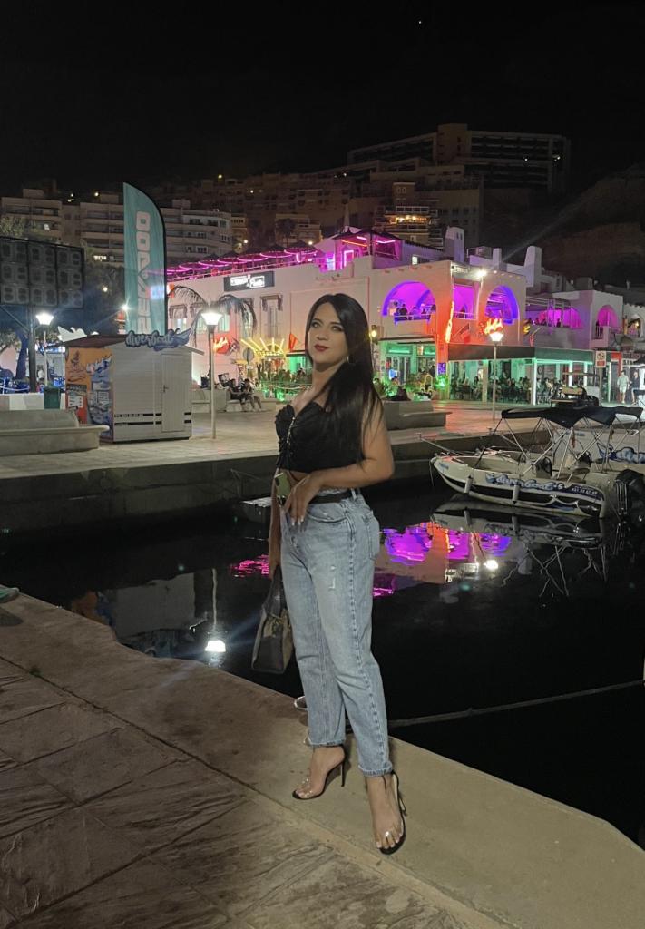 641053127: Transexual en Navarra