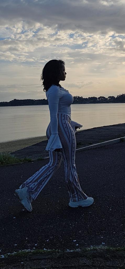 Chica busca chico en Pontevedra: 