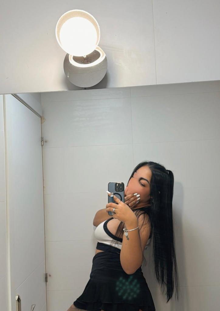 Chica busca chico en Mallorca: 