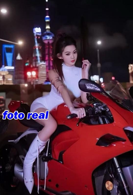 Chica busca chico en Sevilla: 