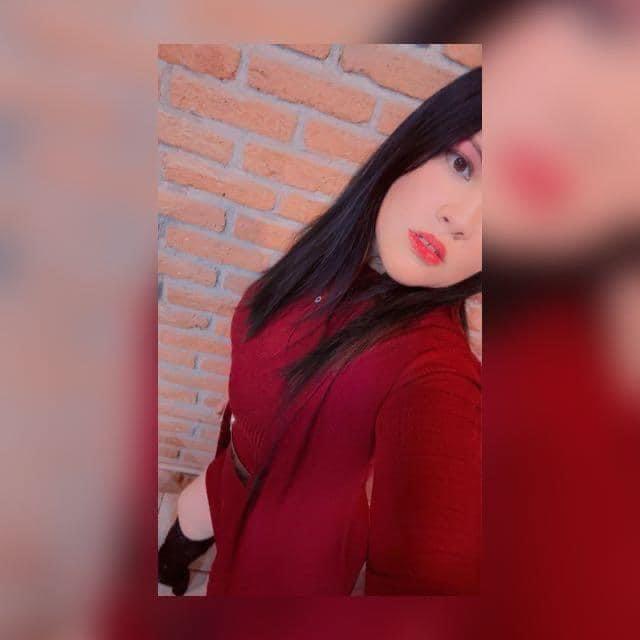 Chica busca chico en Ibiza: 