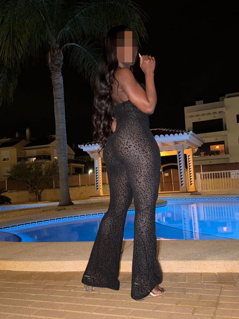604101598: Chica busca chico en Málaga