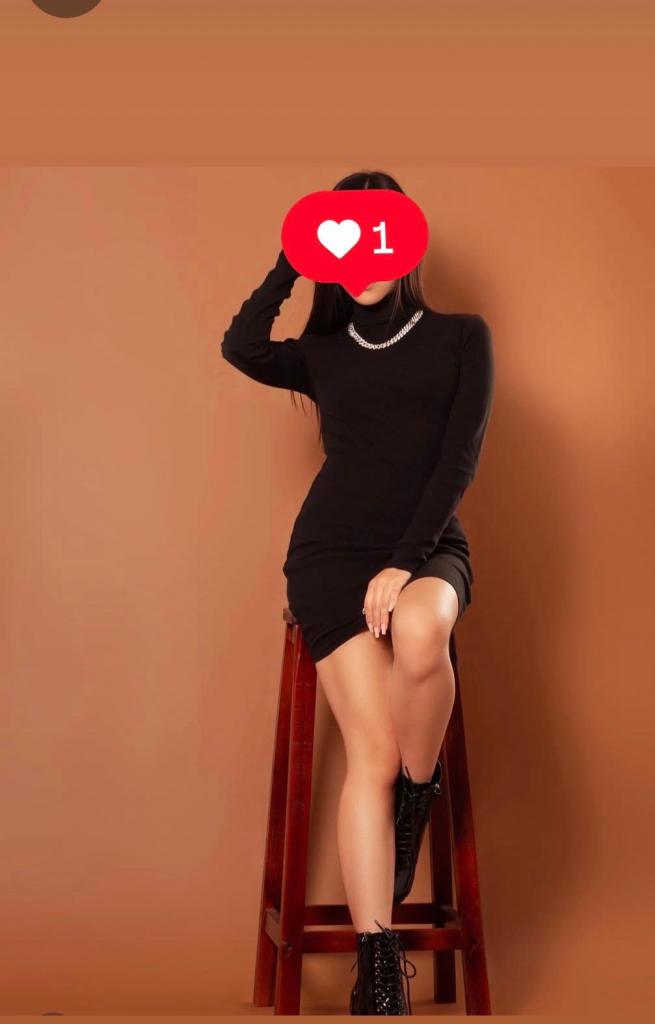 Chica busca chico en Granada: 