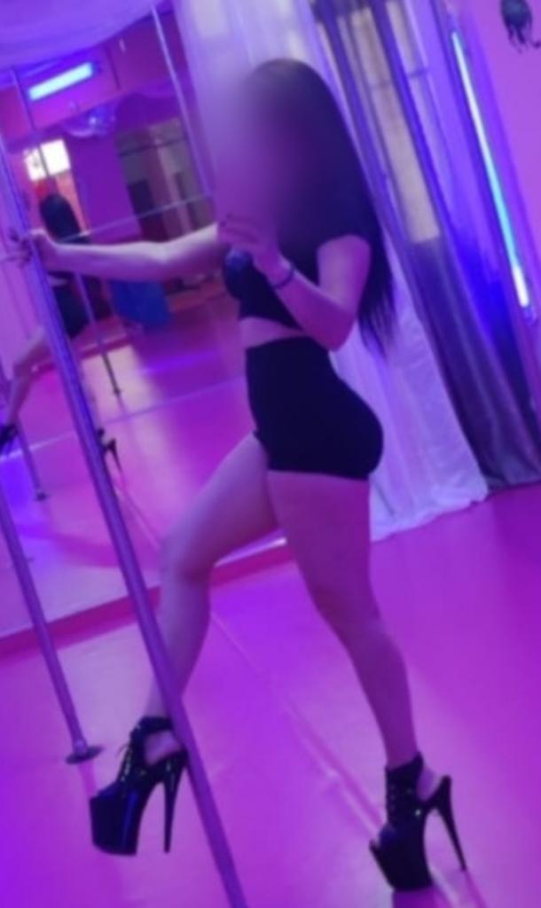 Chica busca chico en Las Palmas: Chica busca chico