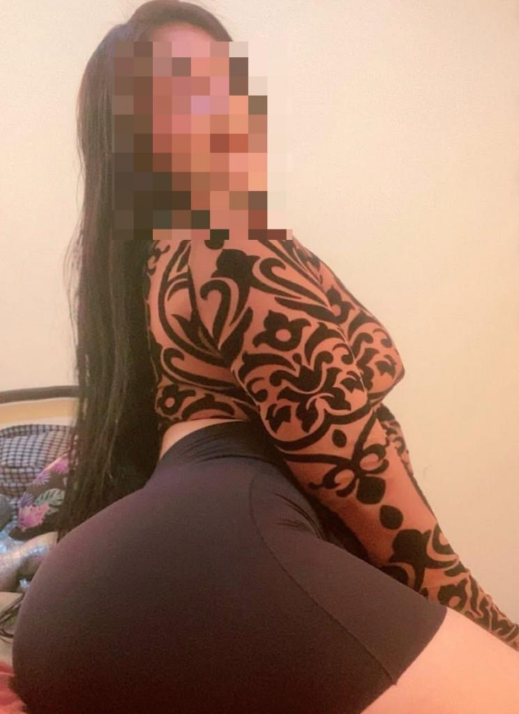 Chica busca chico en Lérida: 