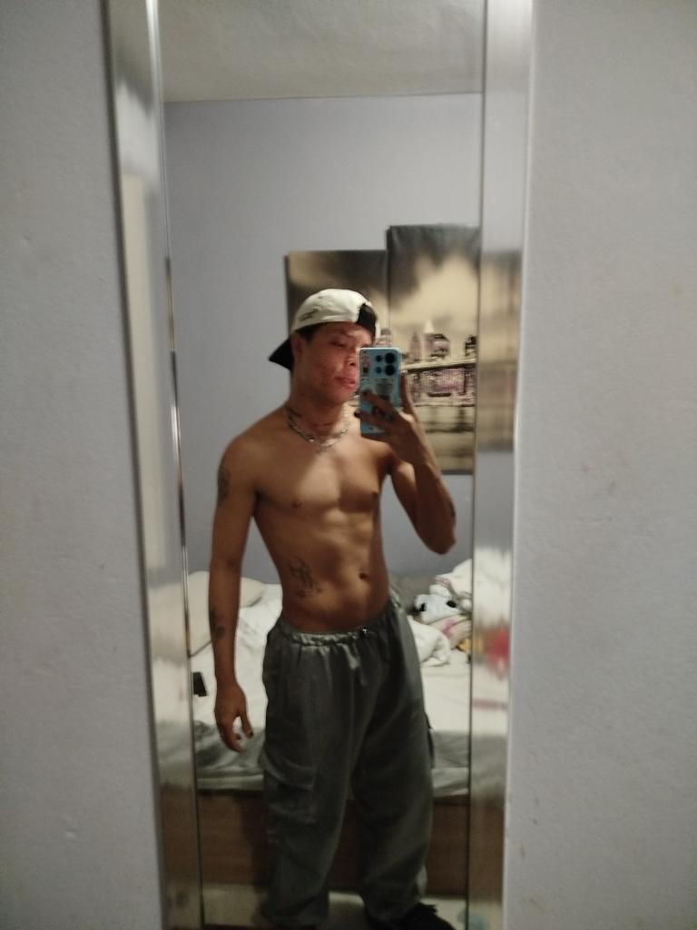 Chico busca chica en Ibiza: 