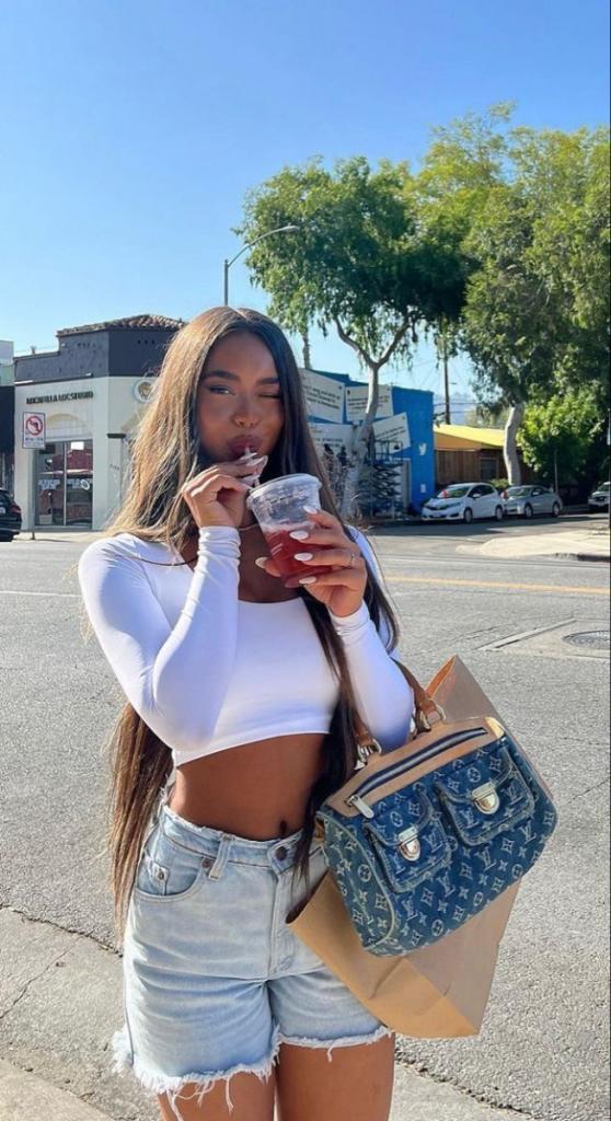 Chica busca chico en Mallorca: 