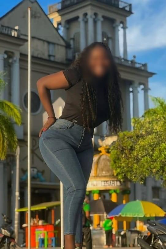 600252313: Chica busca chico en Cádiz