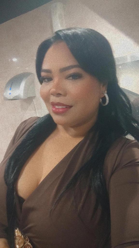 Chica busca chico en Valencia: Chica busca chico