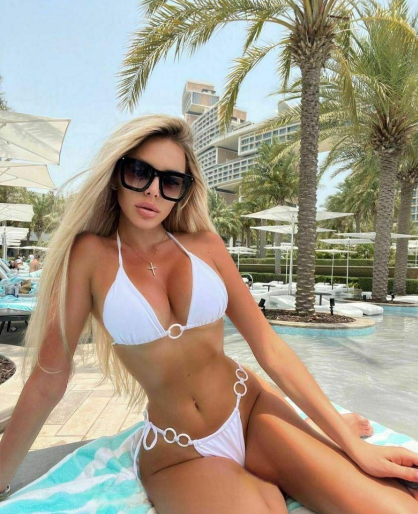 Chica busca chico en Málaga: Chica busca chico