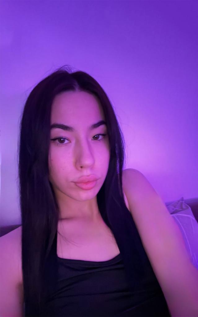 Chica busca chico en Tarragona: Chica busca chico