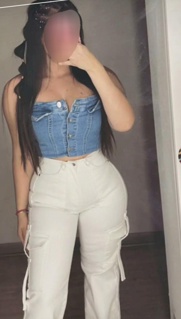 Chica busca chico en Cádiz: 