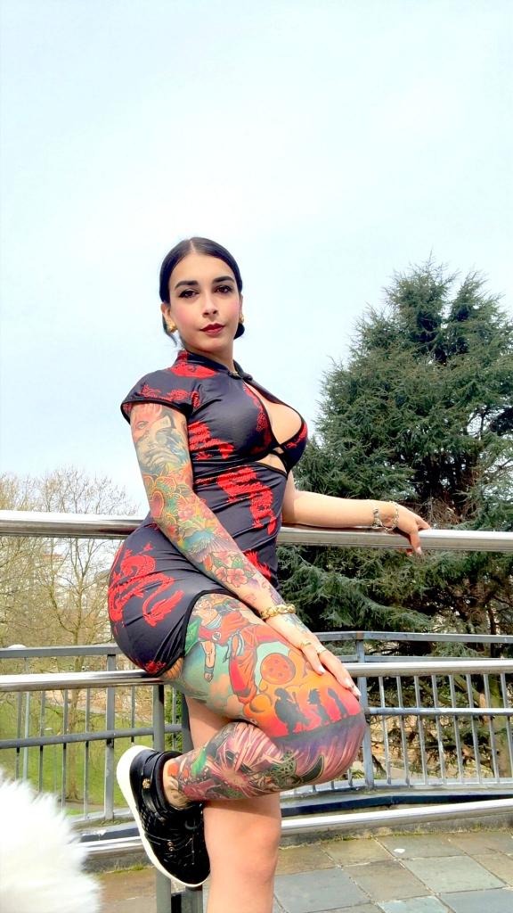 Travesti en La Coruña: Transexuales y Travestis